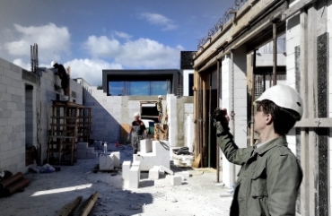 Building, construction, remodeling of villas an houses